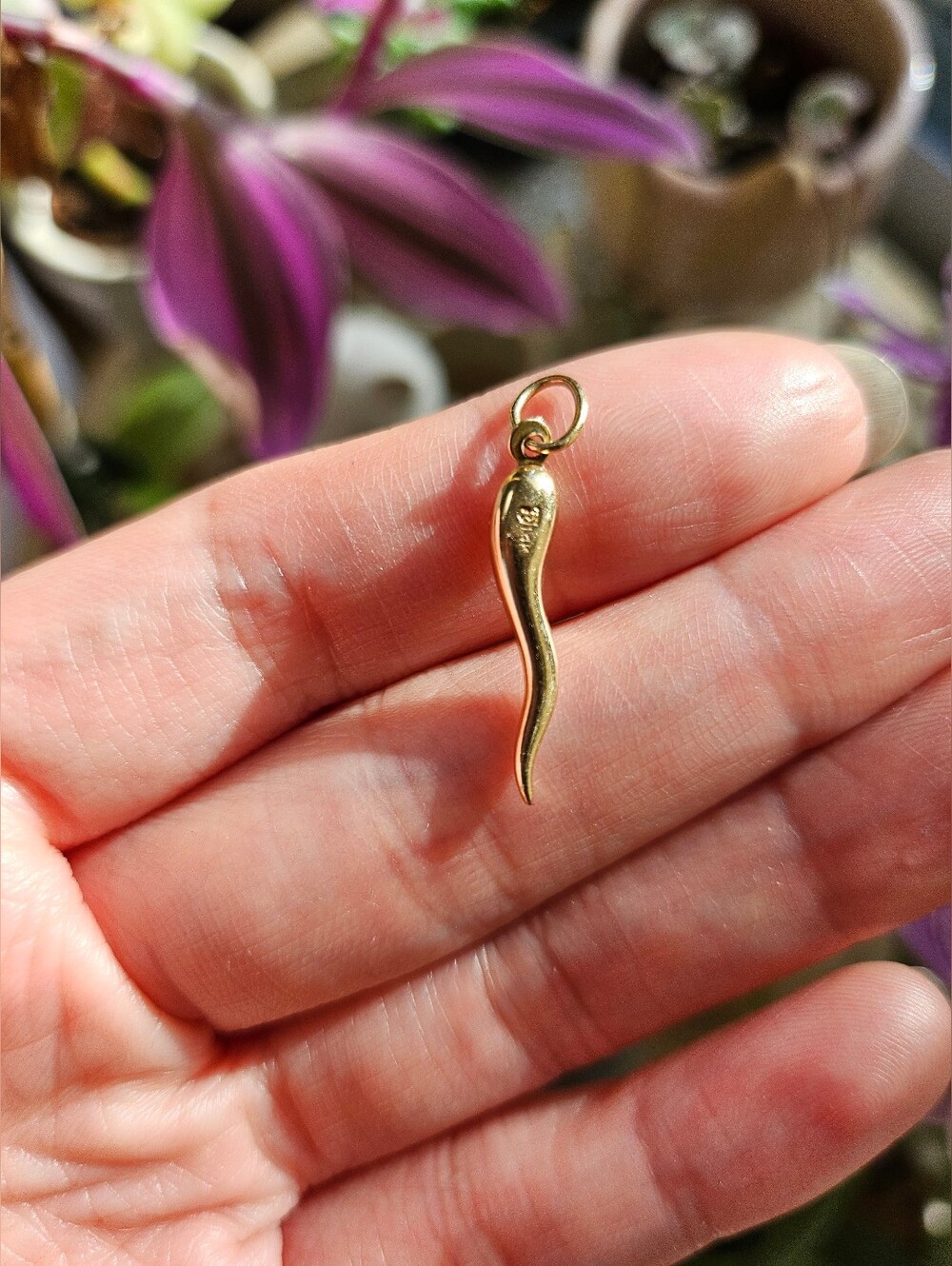 14K Italian Horn Charm